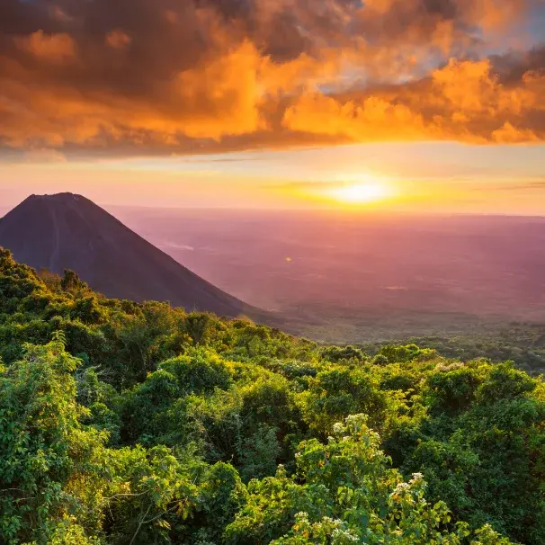 El Salvador national parks & nature guide