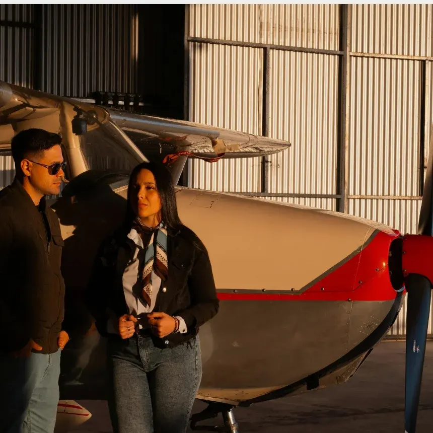 Avion charter privé AeroRide survolant le Costa Rica
