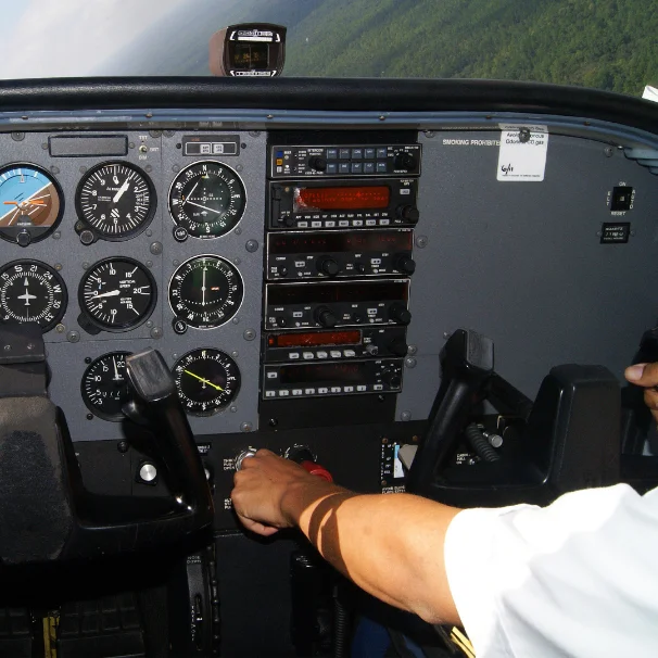 Domestic flights in Costa Rica: the complete 2026 guide